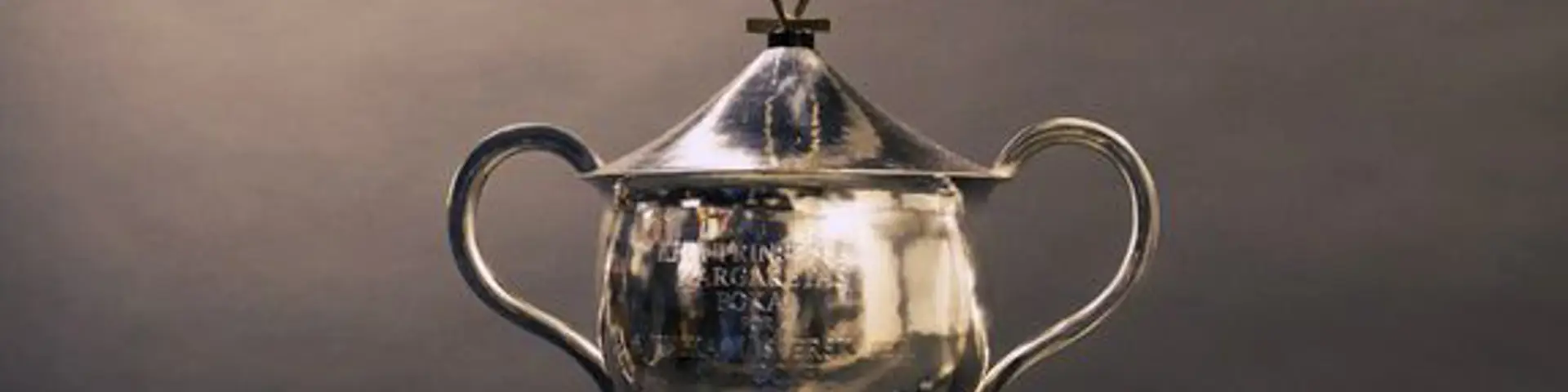 954B2215 2257 478F Ad2c 9D8b8c443a57 W 576 H 2000